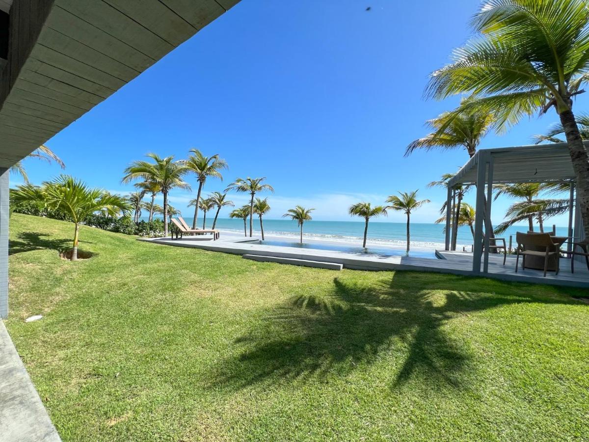 Club De Mar Condo Hotel 伊卡莱 外观 照片