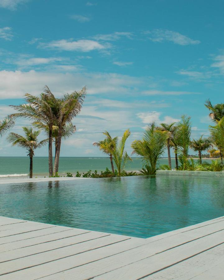 Club De Mar Condo Hotel 伊卡莱 外观 照片