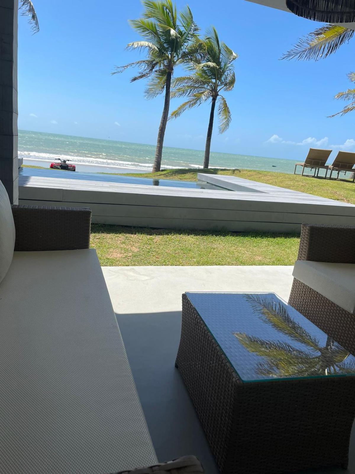 Club De Mar Condo Hotel 伊卡莱 外观 照片